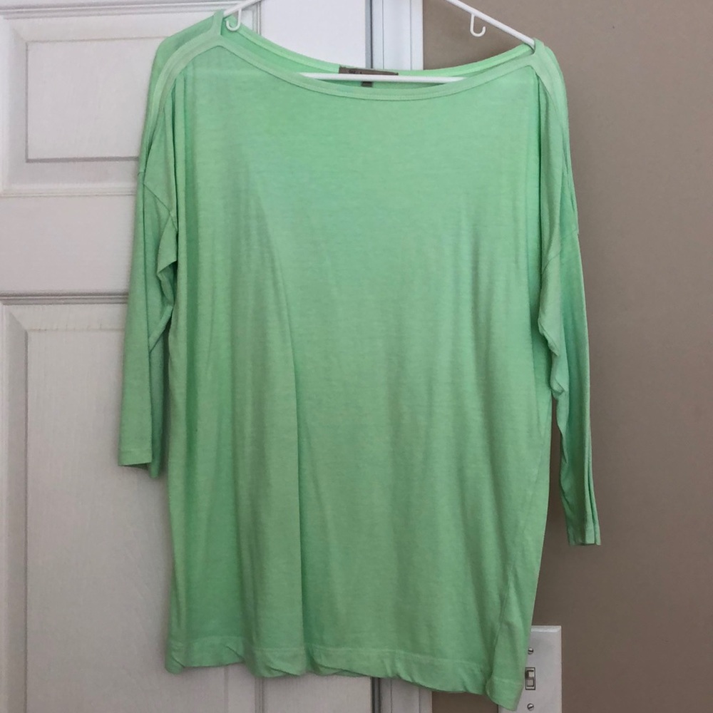 Green super soft top.